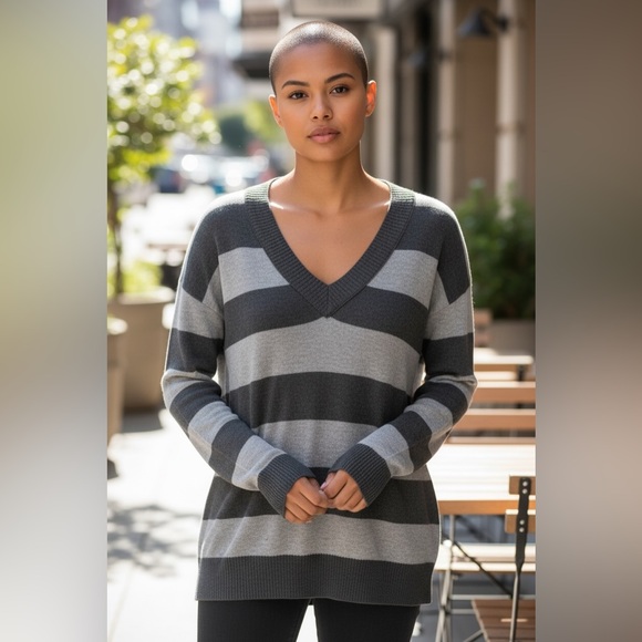 Mossimo Women’s Wool & Angora Striped V-Neck Super Cozy Sweater - Picture 1 of 8